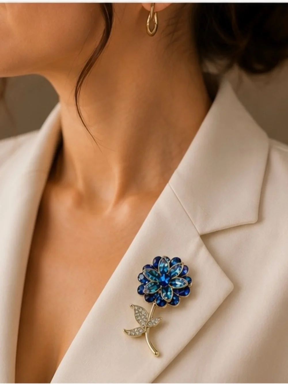 L'Oreal Blue Crystal Flower Brooch with Gold Stem